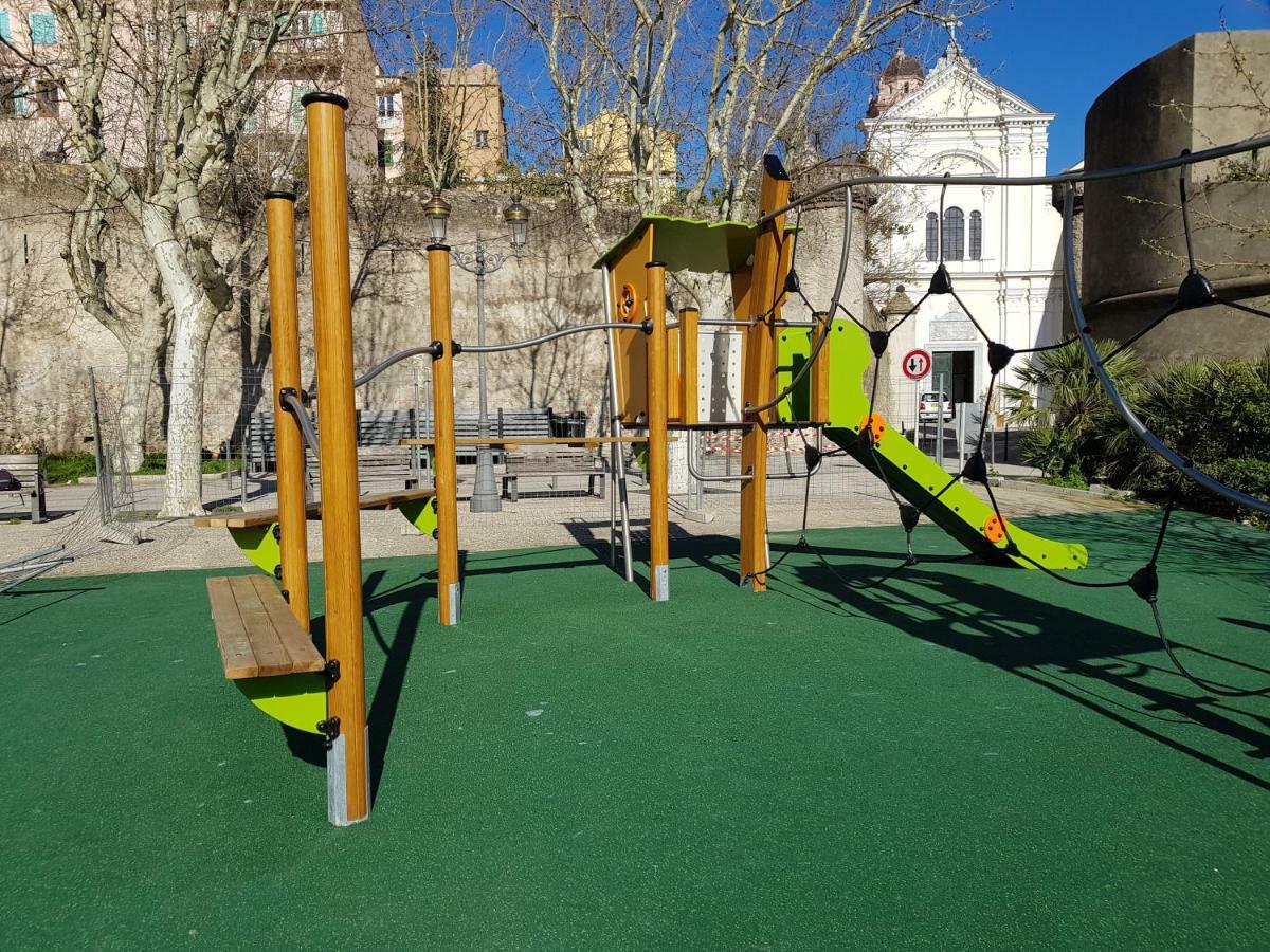 A Citadella Apartment Bastia  Bagian luar foto